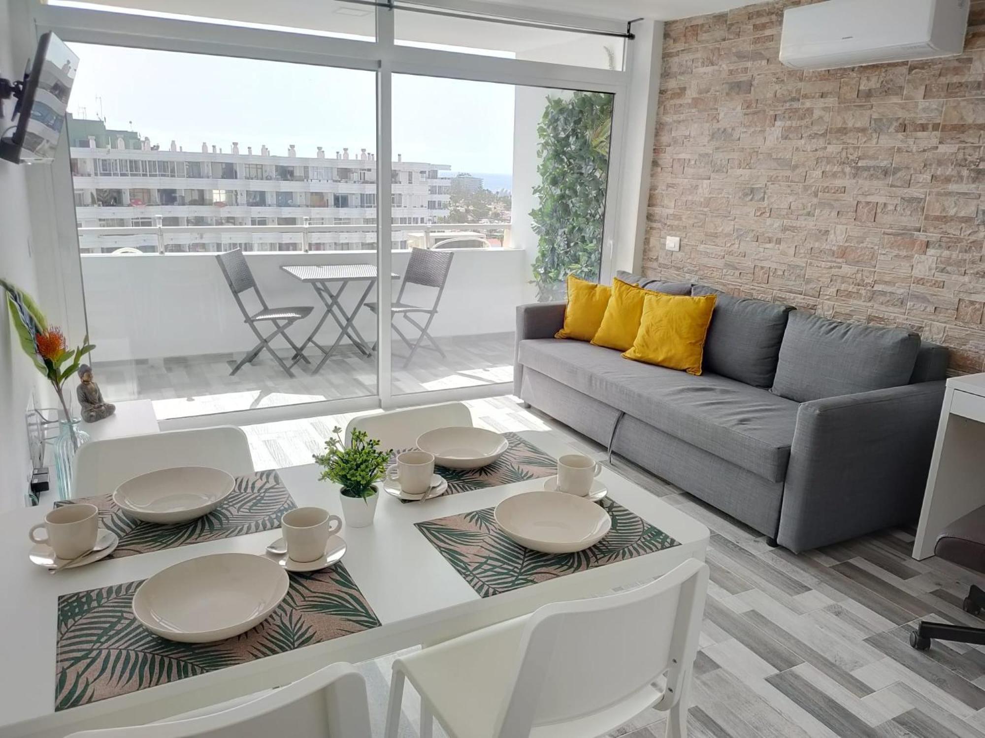 Blue Sky, Apartamento Vista Oceano بلايا ديل إنغلز المظهر الخارجي الصورة